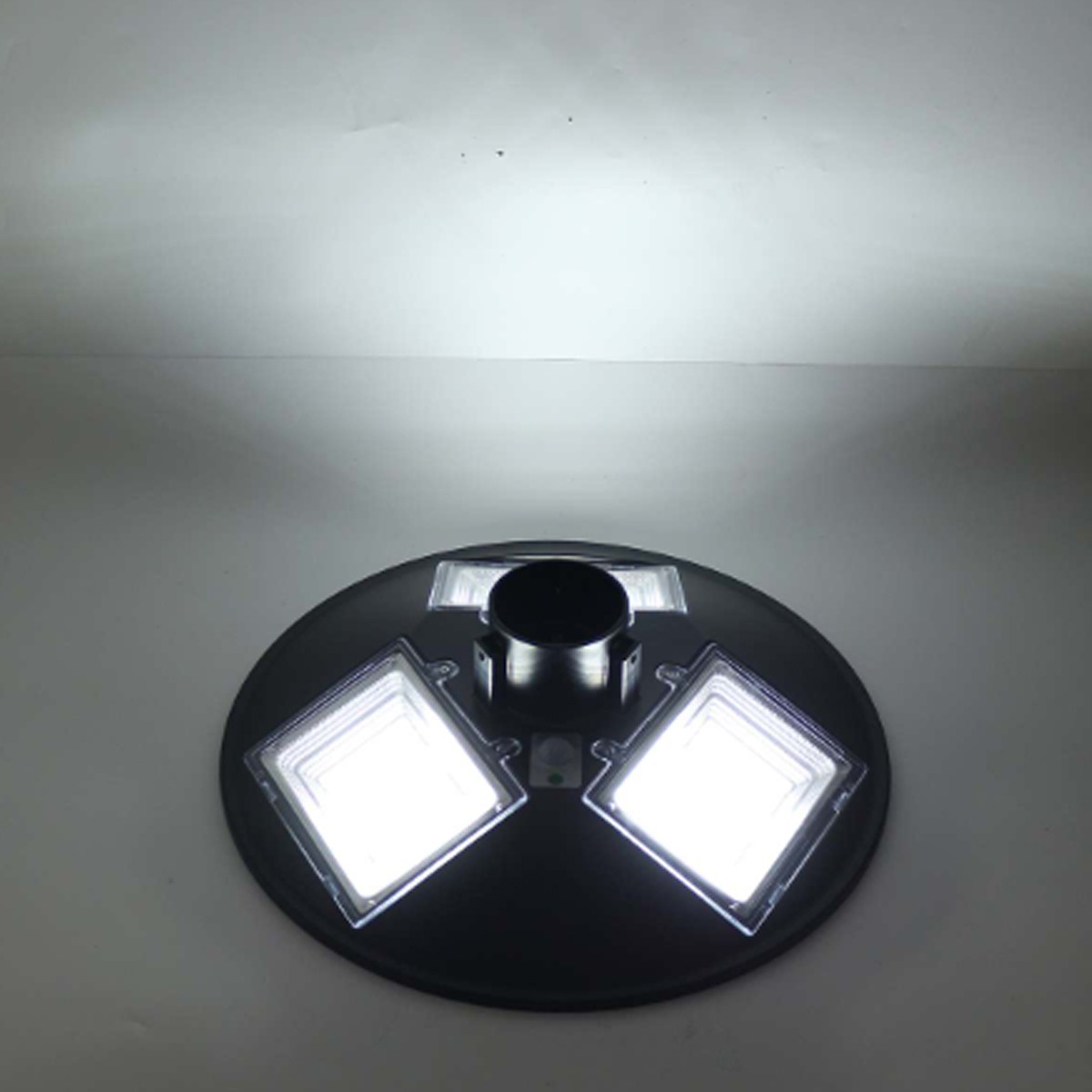โคมไฟถนนโซล่าเซลล์ IWACHI รุ่น SOLAR-GA-300W - Image 3