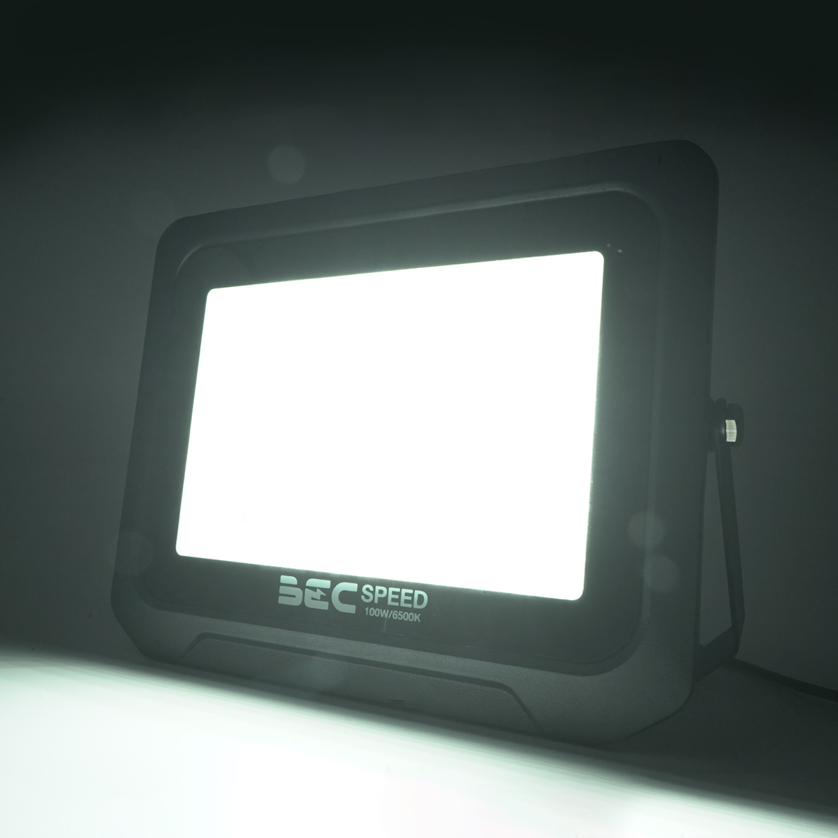 โคมไฟ FLOODLIGHT LED BEC รุ่น Speed ขนาด 200W - Image 5